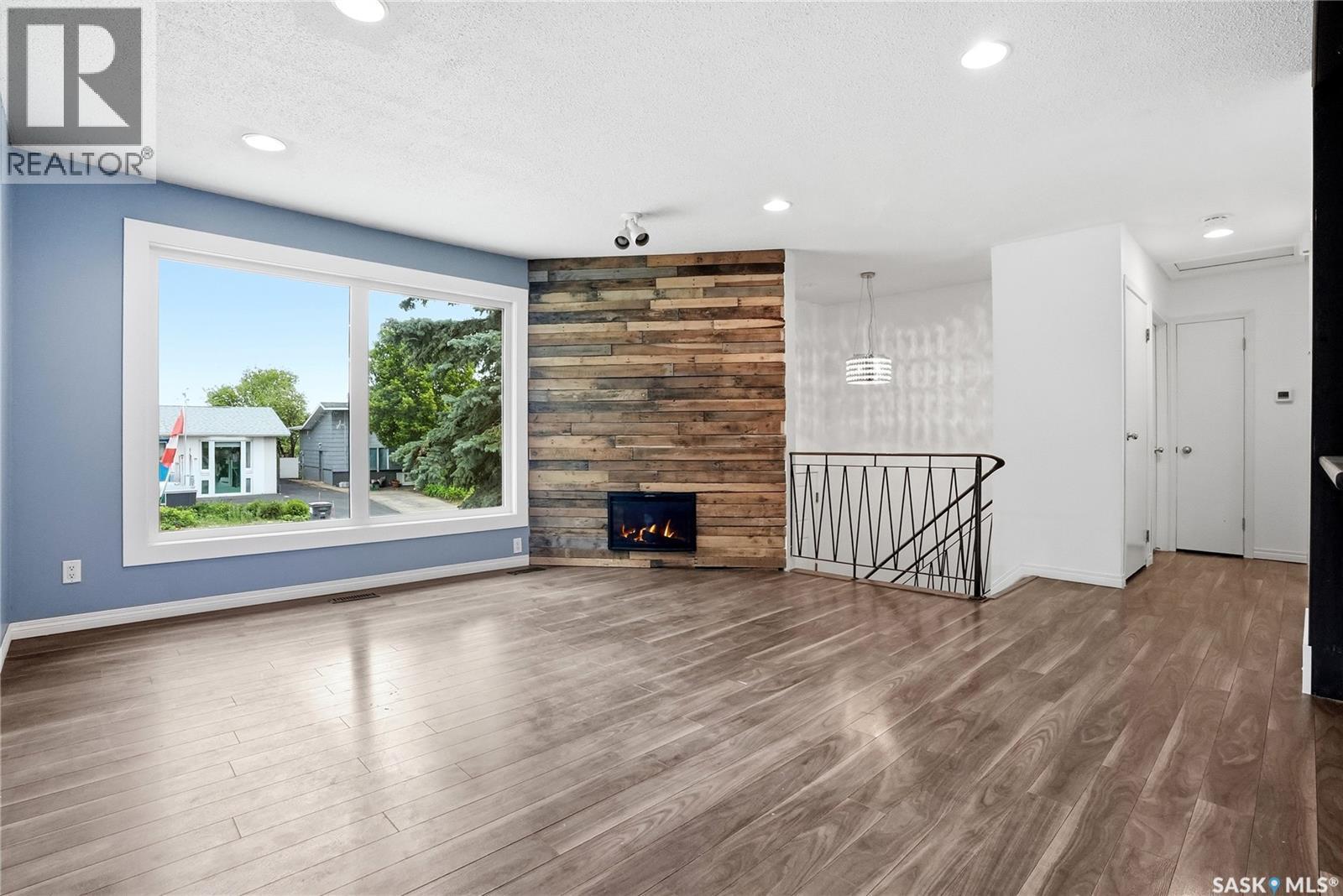 424 Dalhousie Crescent, Saskatoon, SK