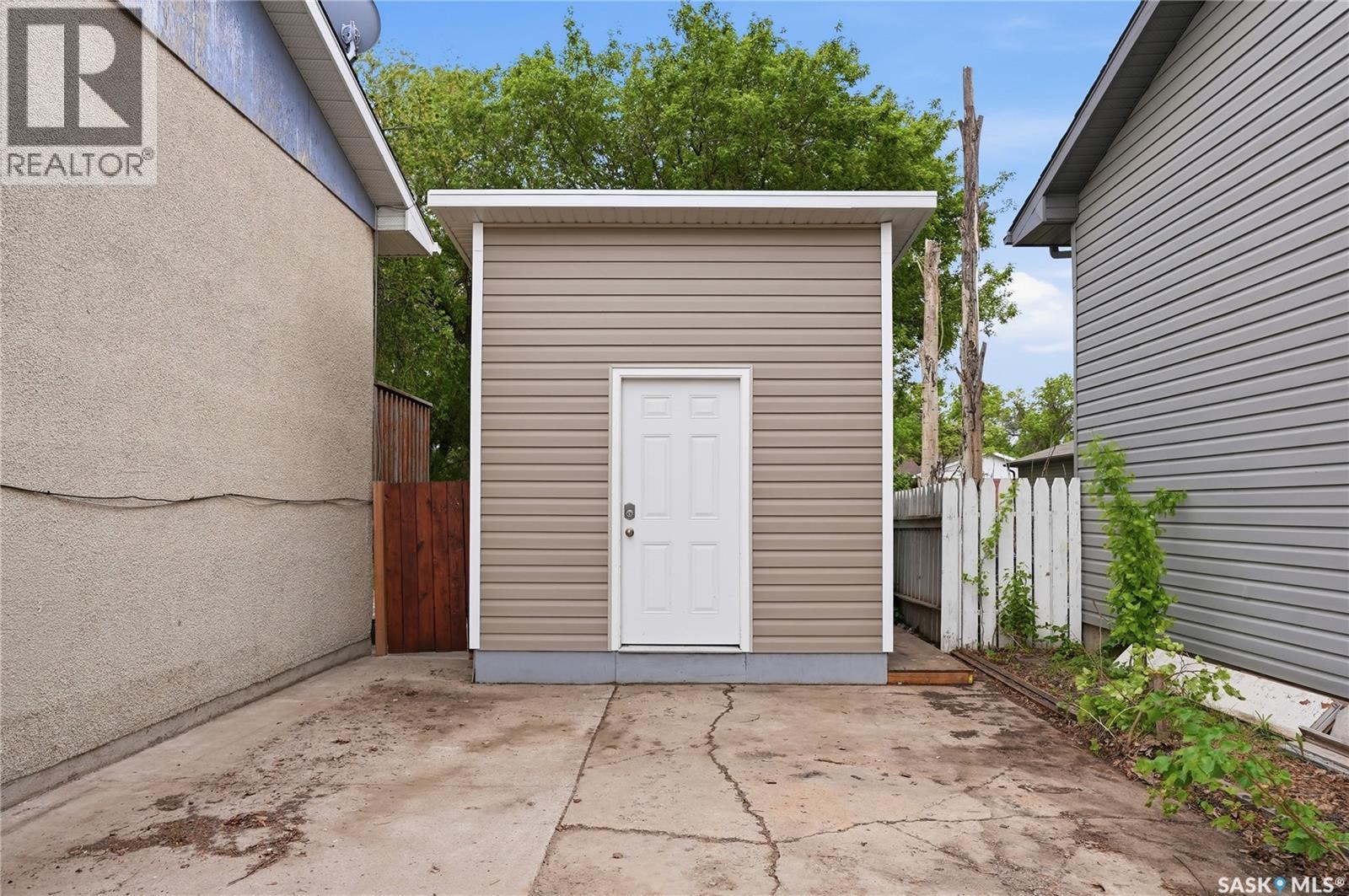 424 Dalhousie Crescent, Saskatoon, SK