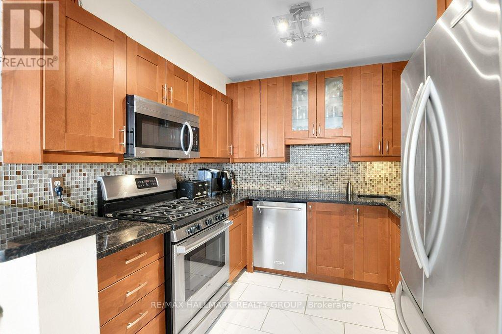 Kitchen with stainless appliances - 22 Terrace Drive, Ottawa, ON