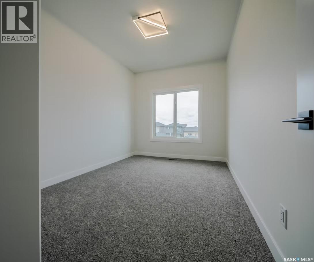 223 Feheregyhazi Boulevard, Saskatoon, SK