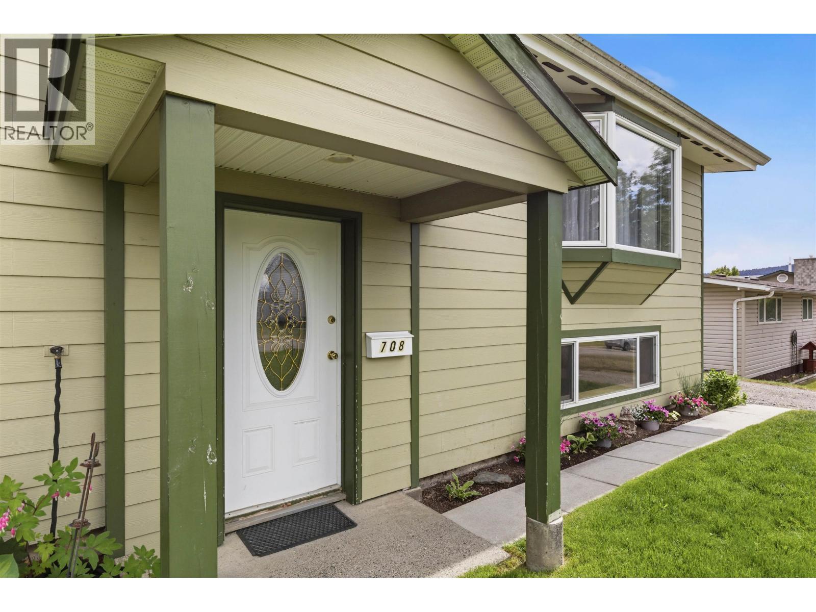 708 Smith Street, Williams Lake, BC