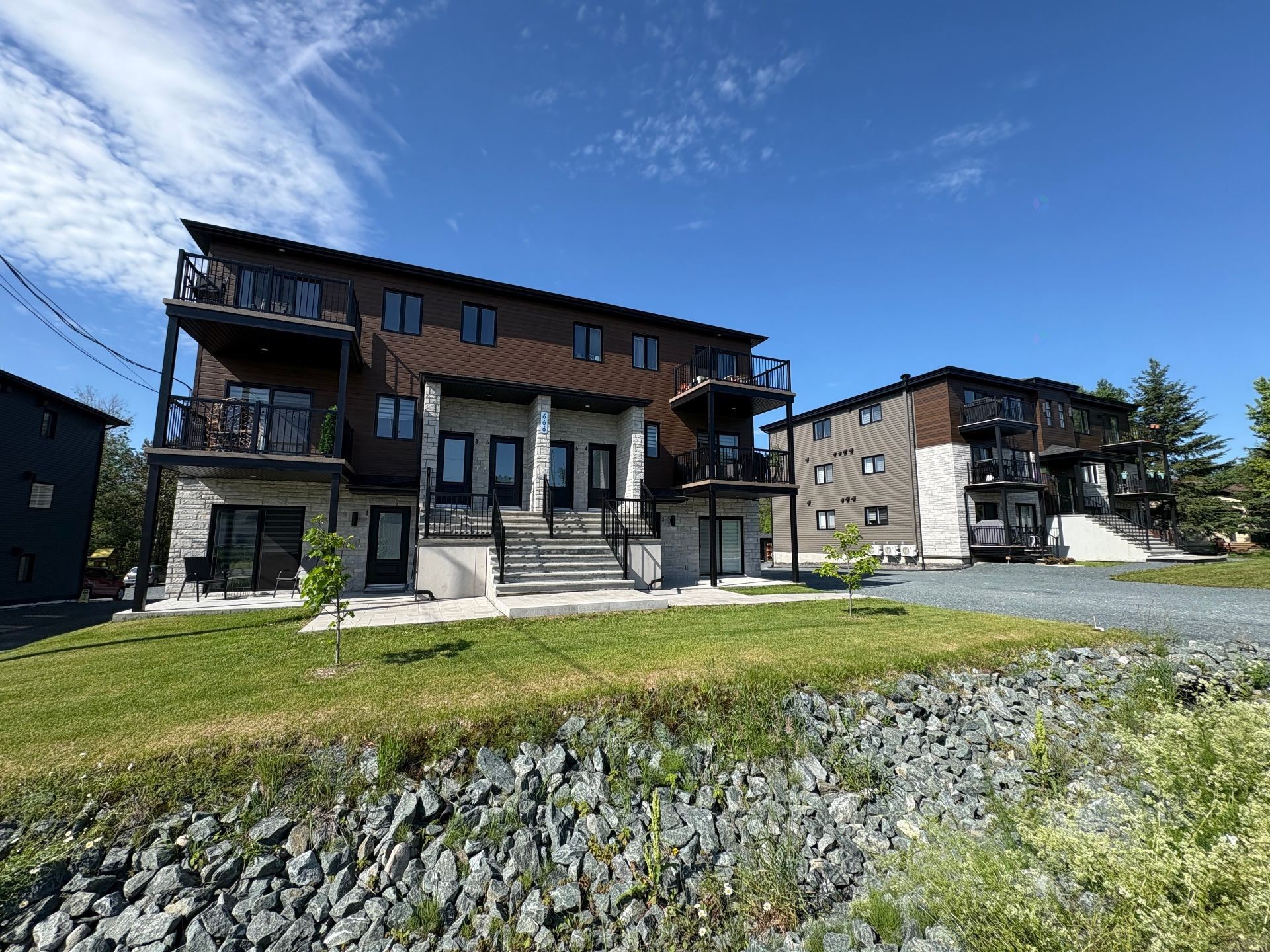 Façade - 5-666 Av. Ste-Bernadette, Rouyn-Noranda, QC - Outdoor With Facade
