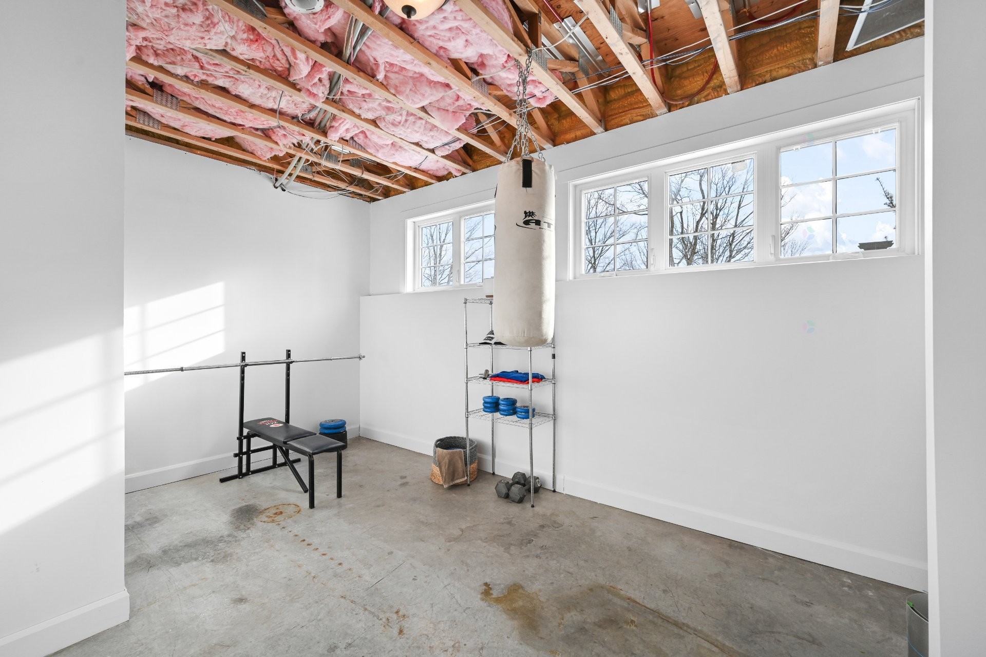 Interior - 975 Rg St-Henri, Saint-Armand, QC - Indoor Photo Showing Other Room