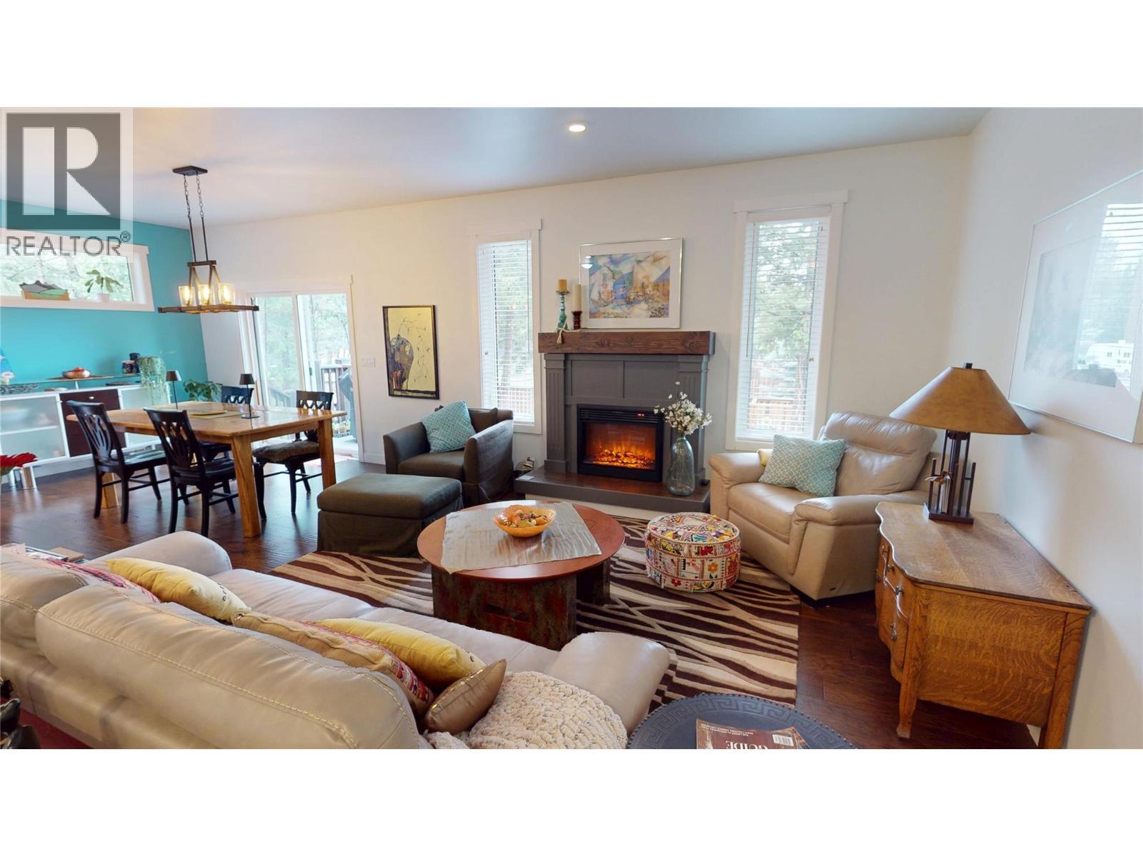956 Copper Point Way, Invermere, BC