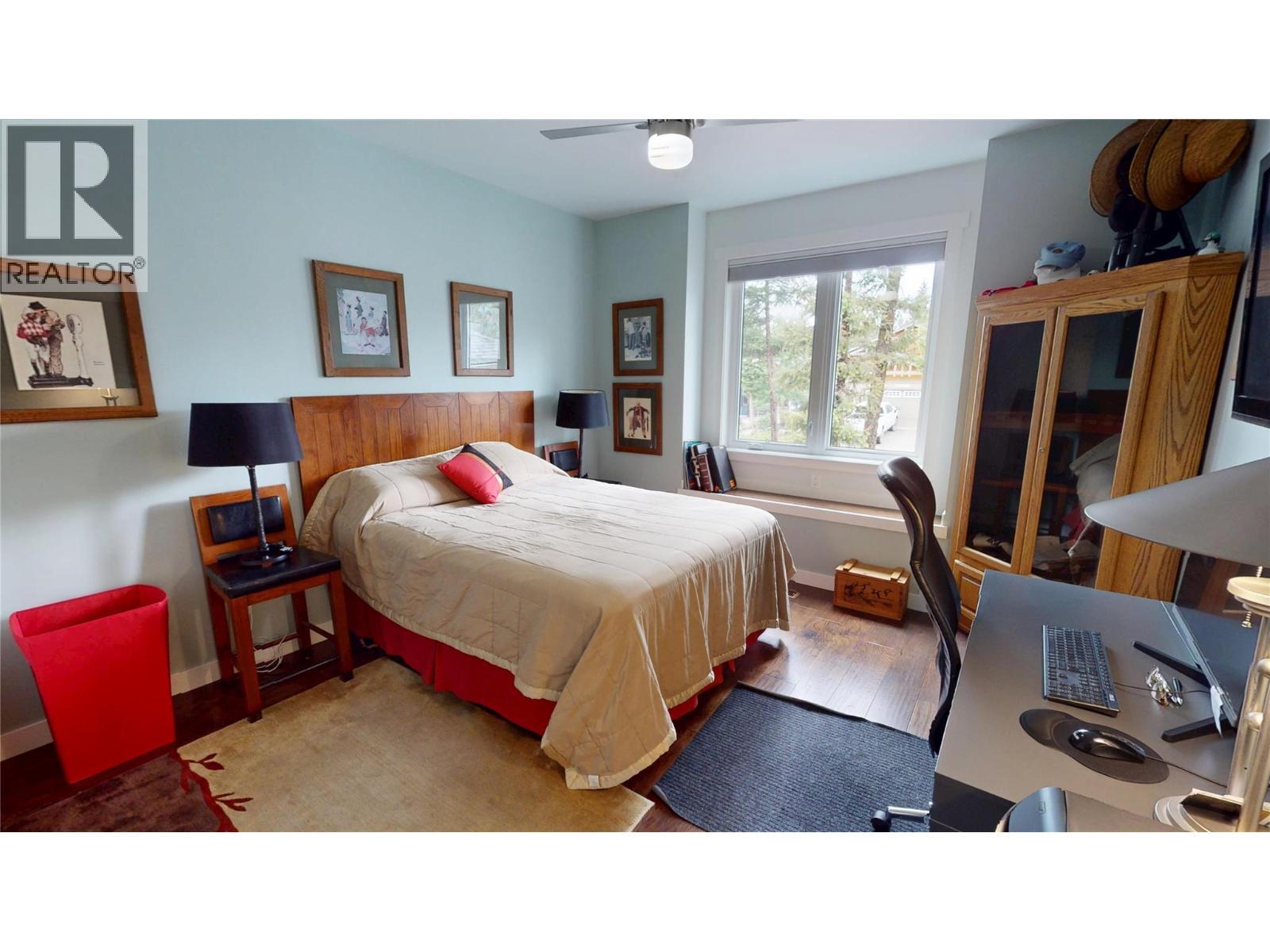 956 Copper Point Way, Invermere, BC