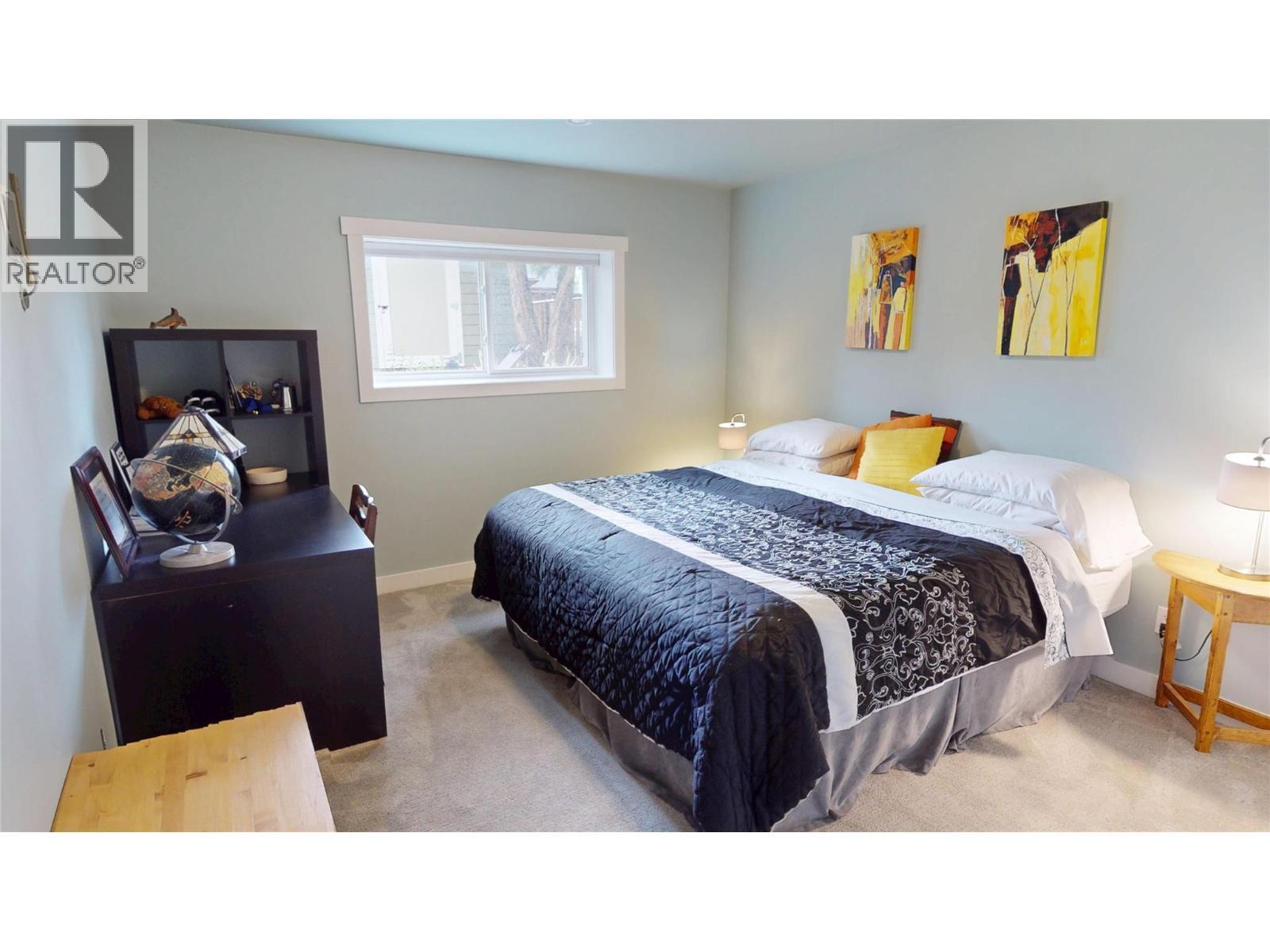 956 Copper Point Way, Invermere, BC