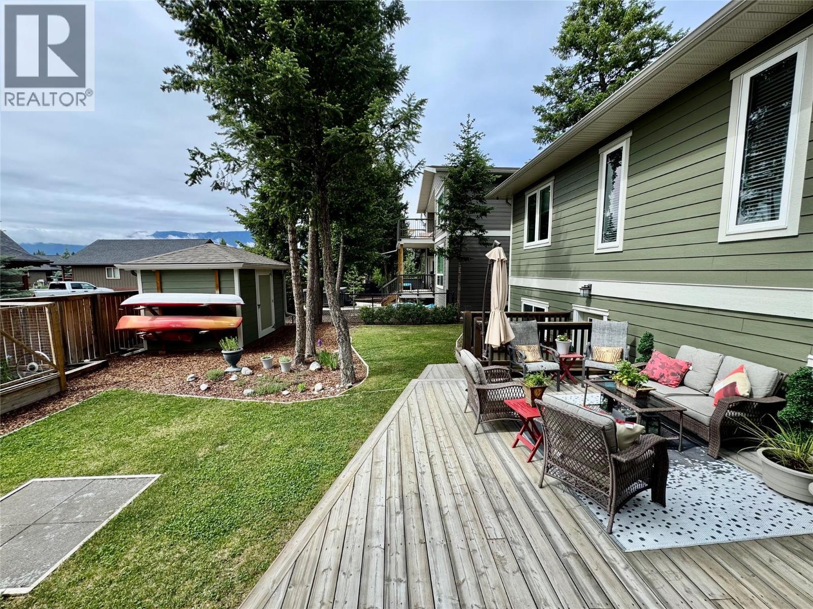 956 Copper Point Way, Invermere, BC