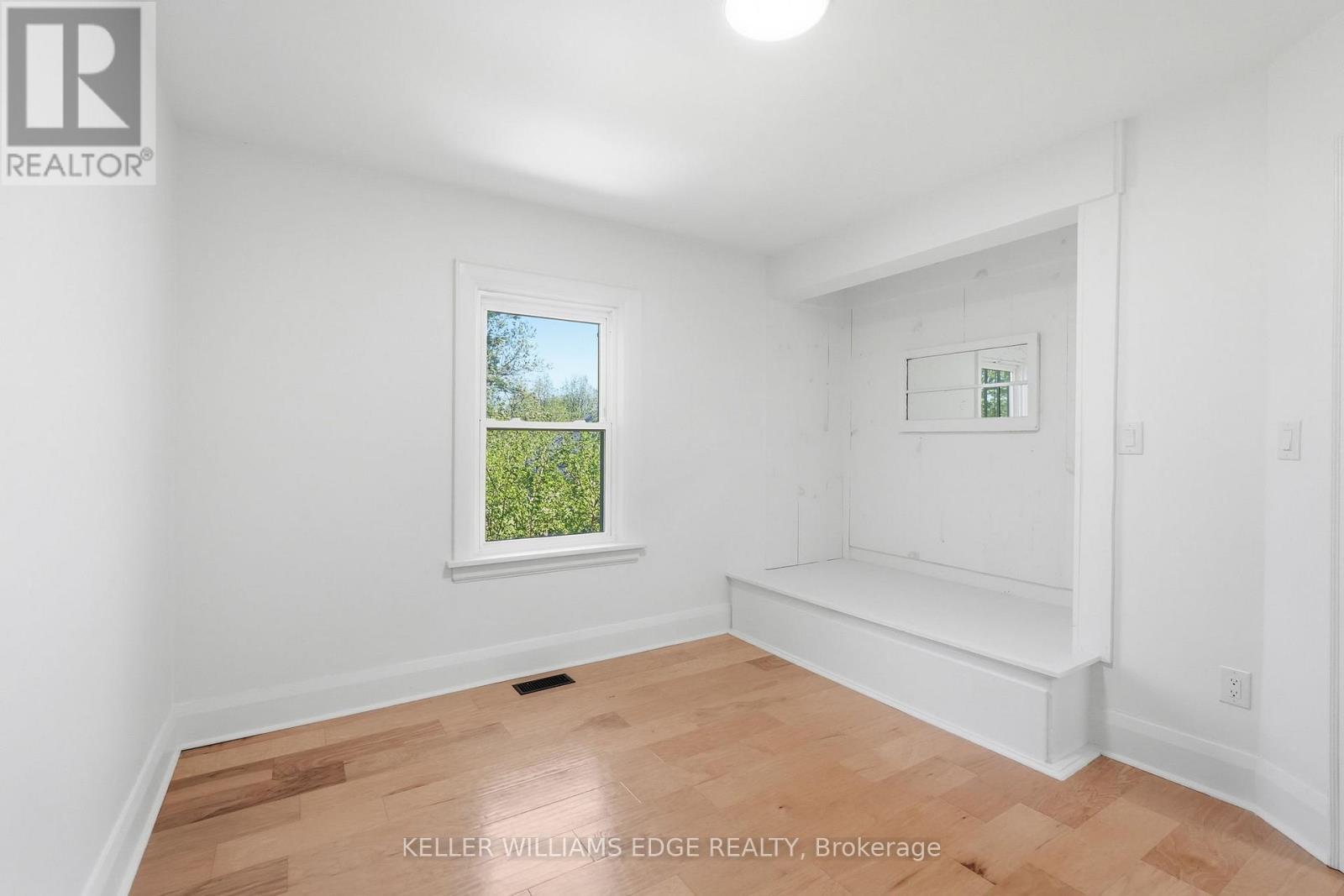 6123 Guelph Line, Burlington, ON