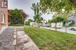 LOWER - 77 TORONTO STREET Bradford West Gwillimbury, ON L3Z 1N7