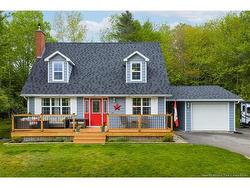 6 Crestwood DR Rothesay, NB E2E 5H4