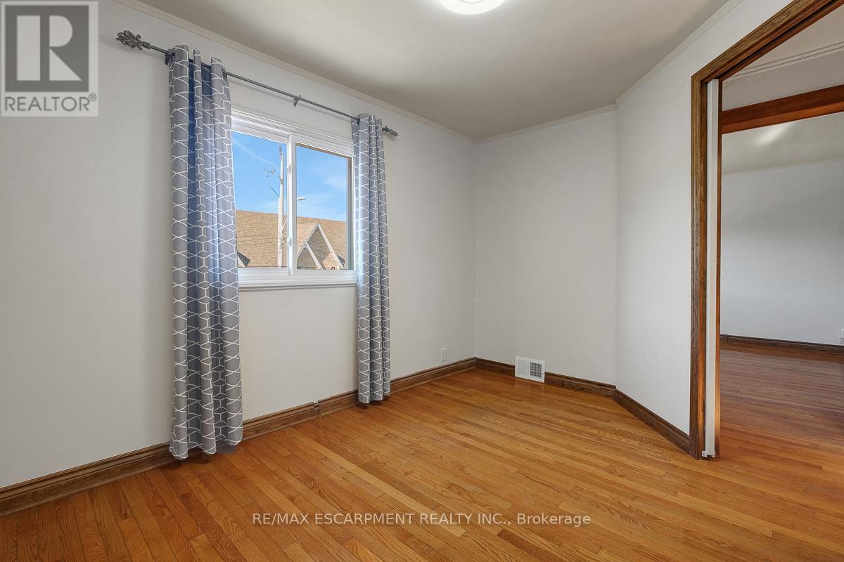 14 Niagara Street, Hamilton, ON