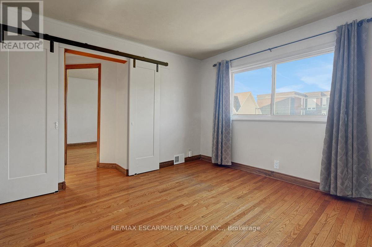 14 Niagara Street, Hamilton, ON