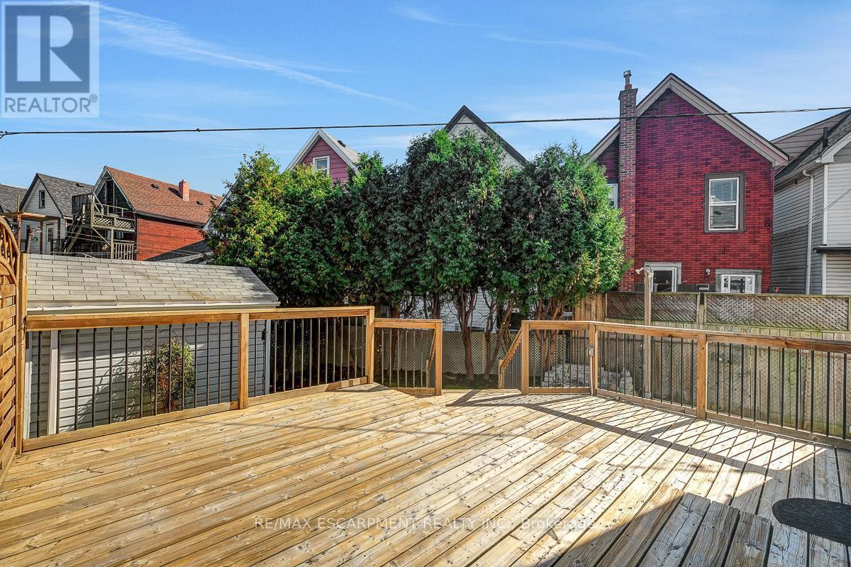 14 Niagara Street, Hamilton, ON