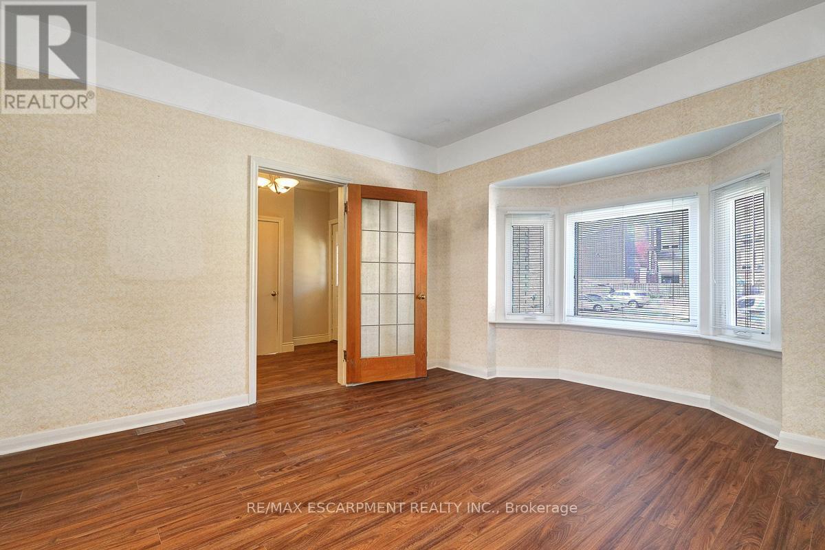 14 Niagara Street, Hamilton, ON