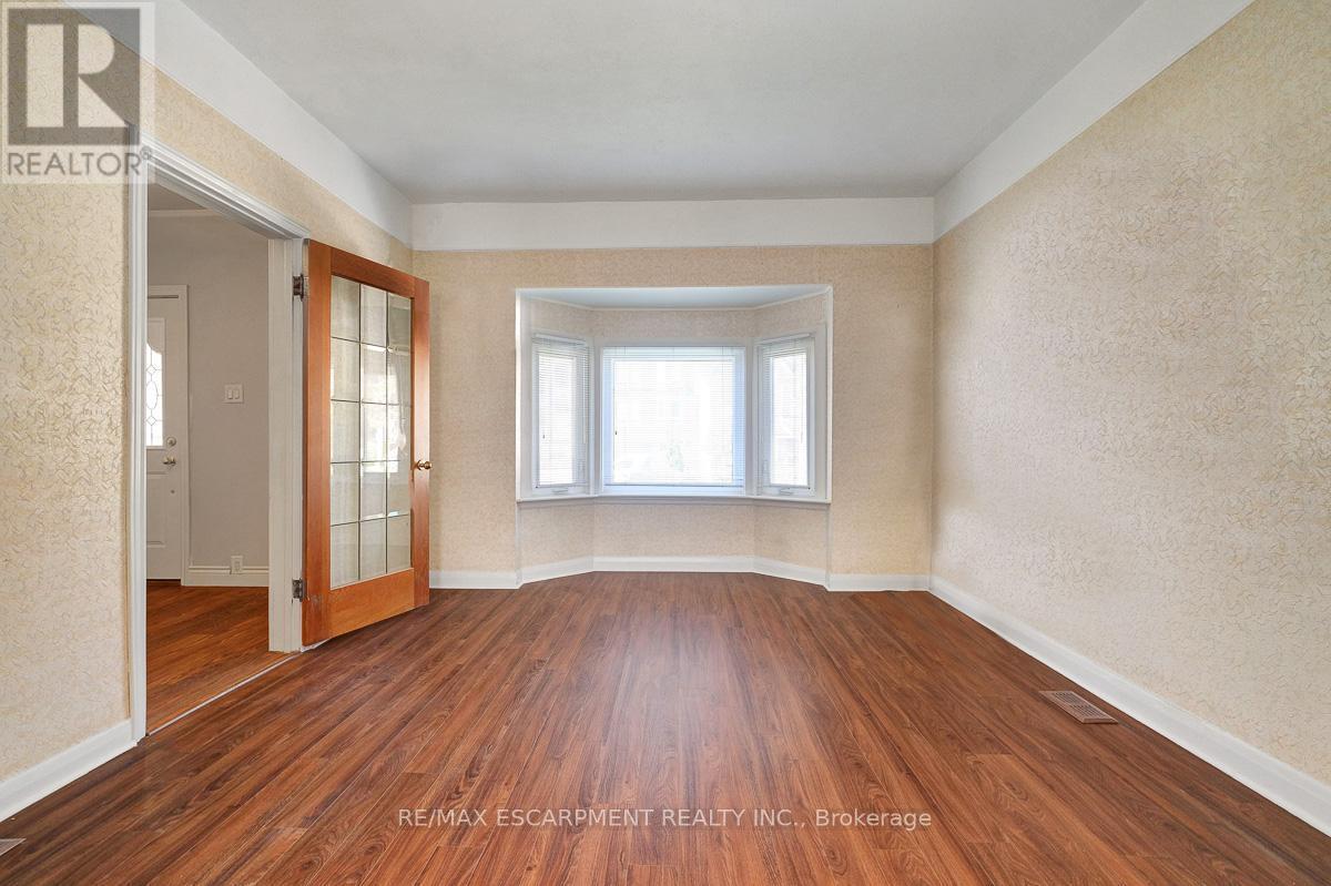 14 Niagara Street, Hamilton, ON