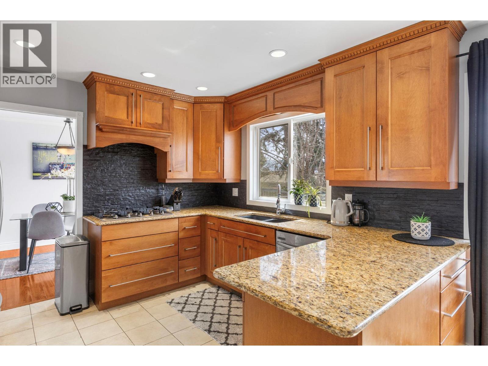 2545 Crestview Road, West Kelowna, BC