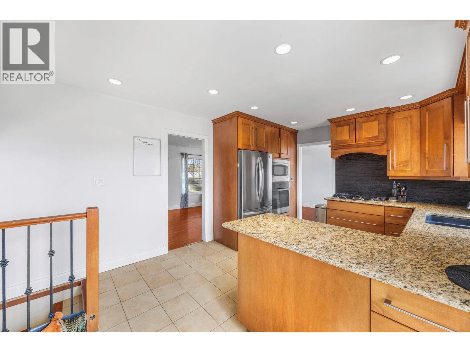 2545 Crestview Road, West Kelowna, BC