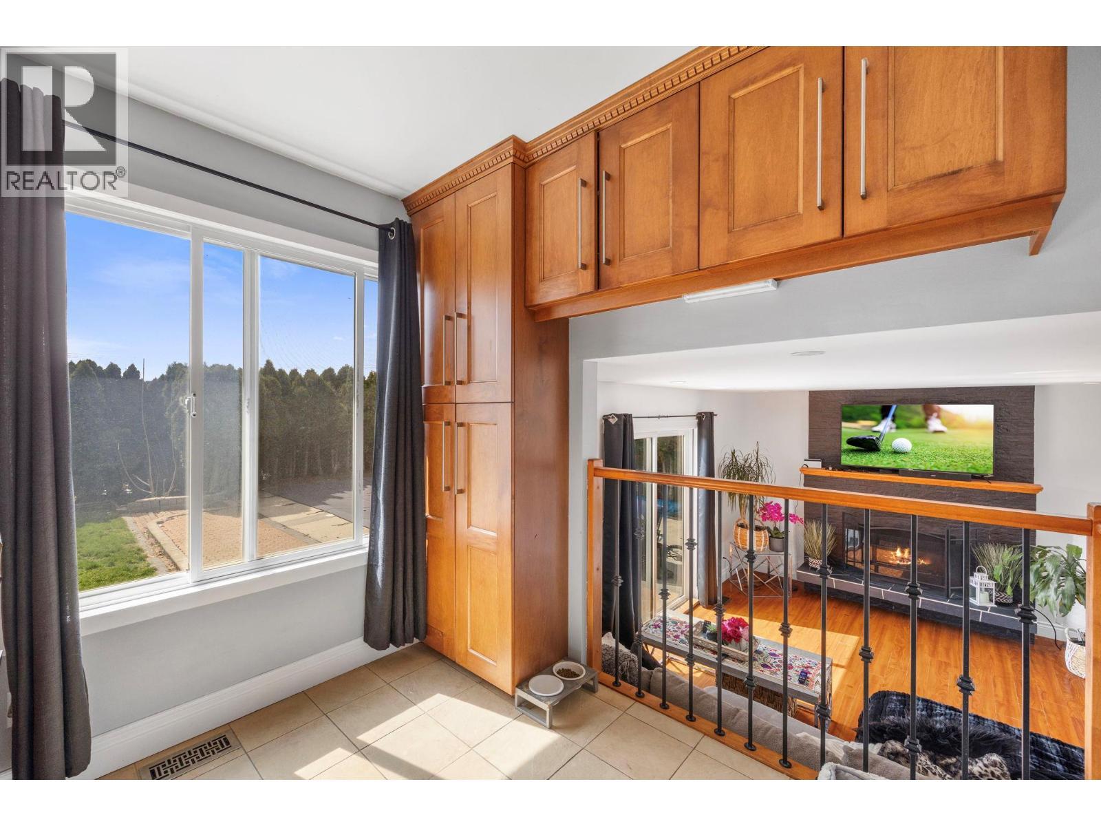 2545 Crestview Road, West Kelowna, BC
