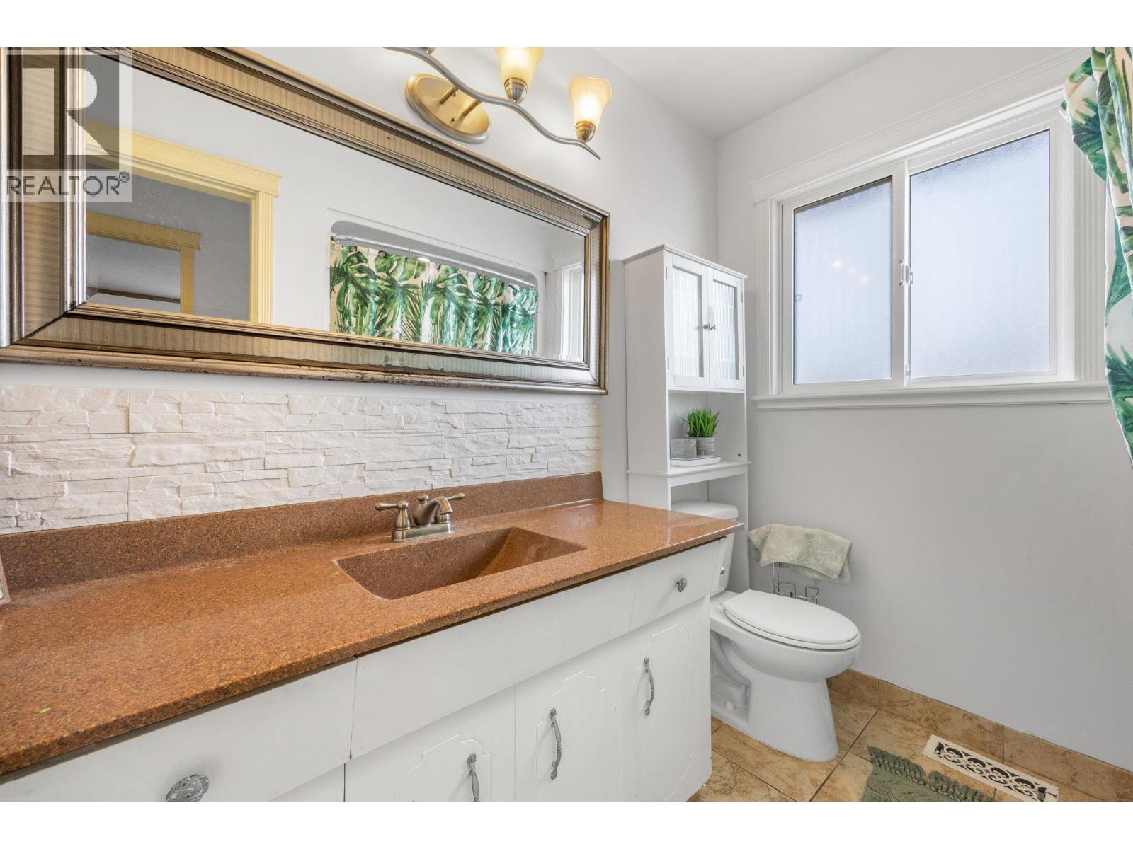 2545 Crestview Road, West Kelowna, BC