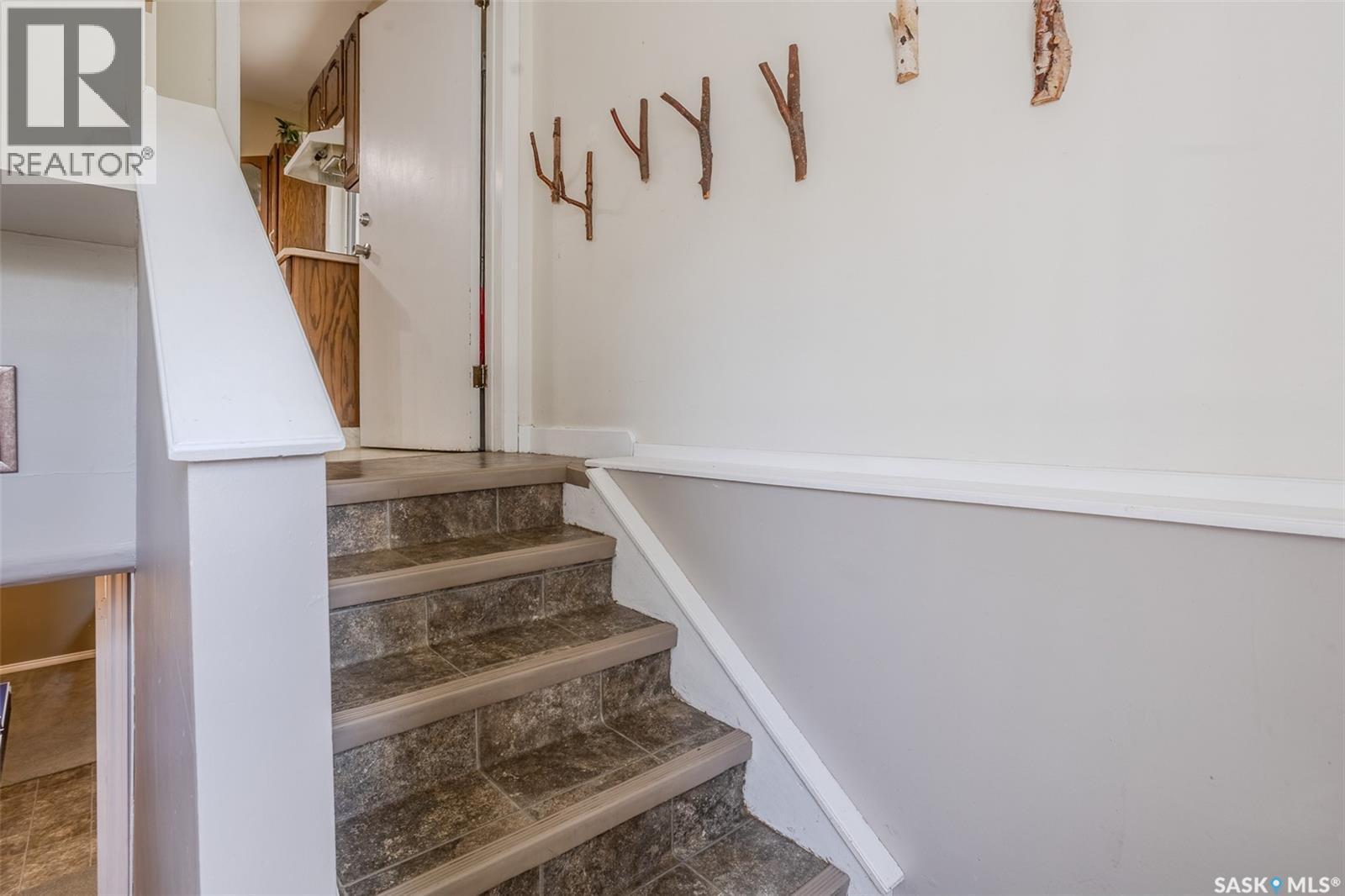 618 3Rd Street E, Saskatoon, SK
