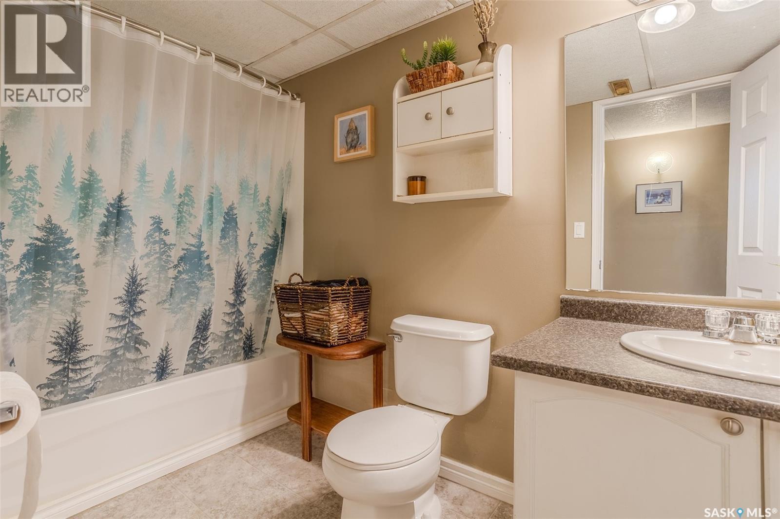 618 3Rd Street E, Saskatoon, SK
