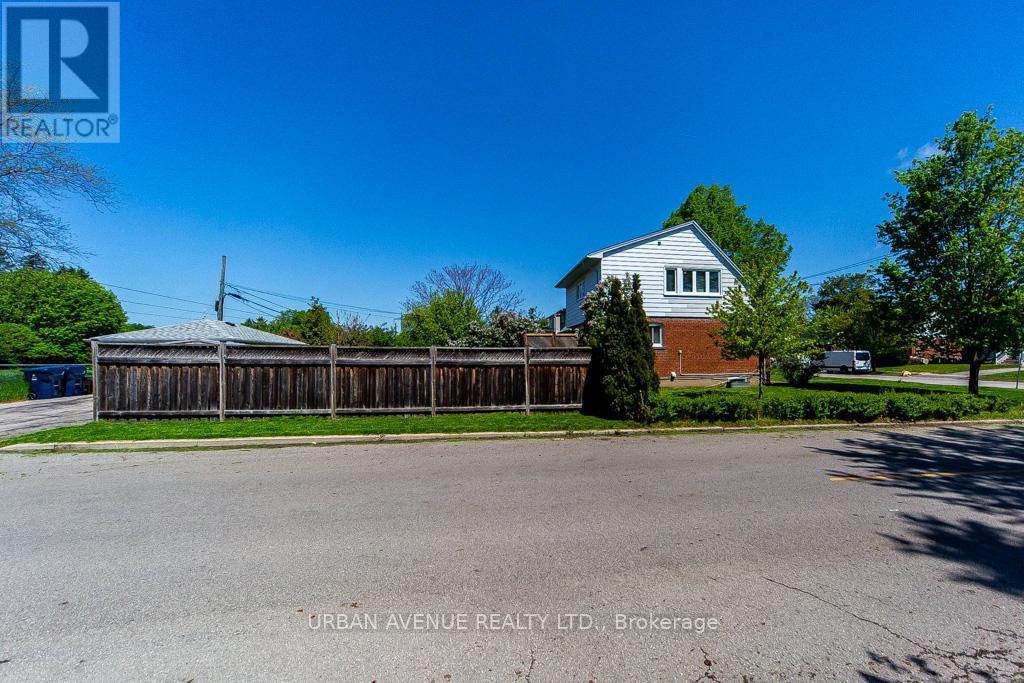 136 Tower Drive, Toronto, ON