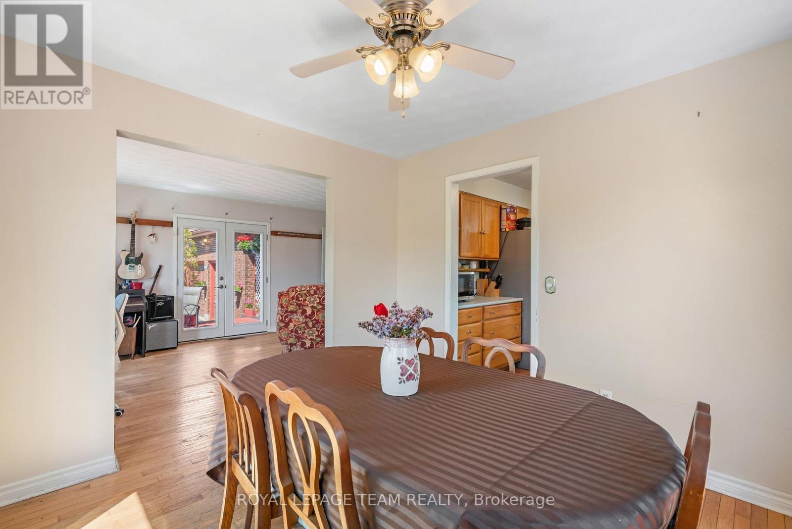 5687 Cherry Street, South Dundas, ON - Indoor Photo Showing Dining Room