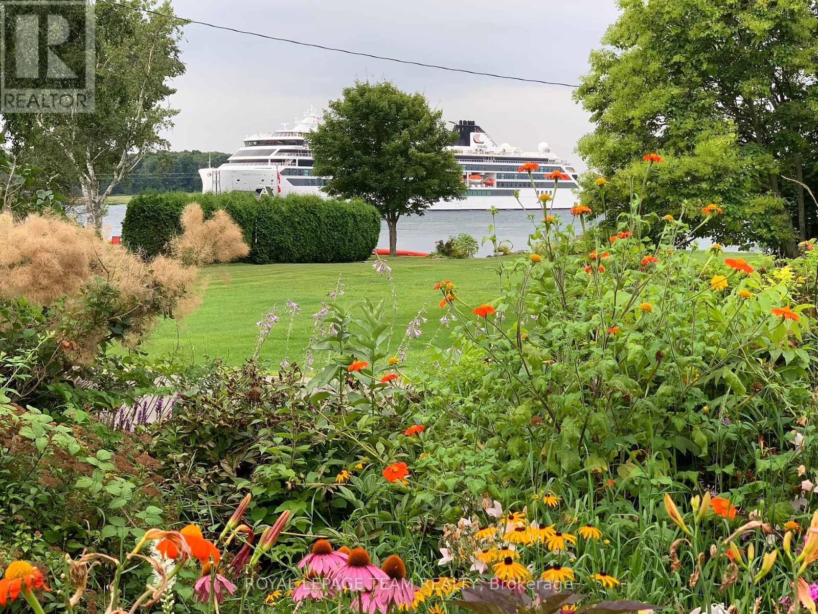 Watch the ships pass just across the street - 5687 Cherry Street, South Dundas, ON - Outdoor