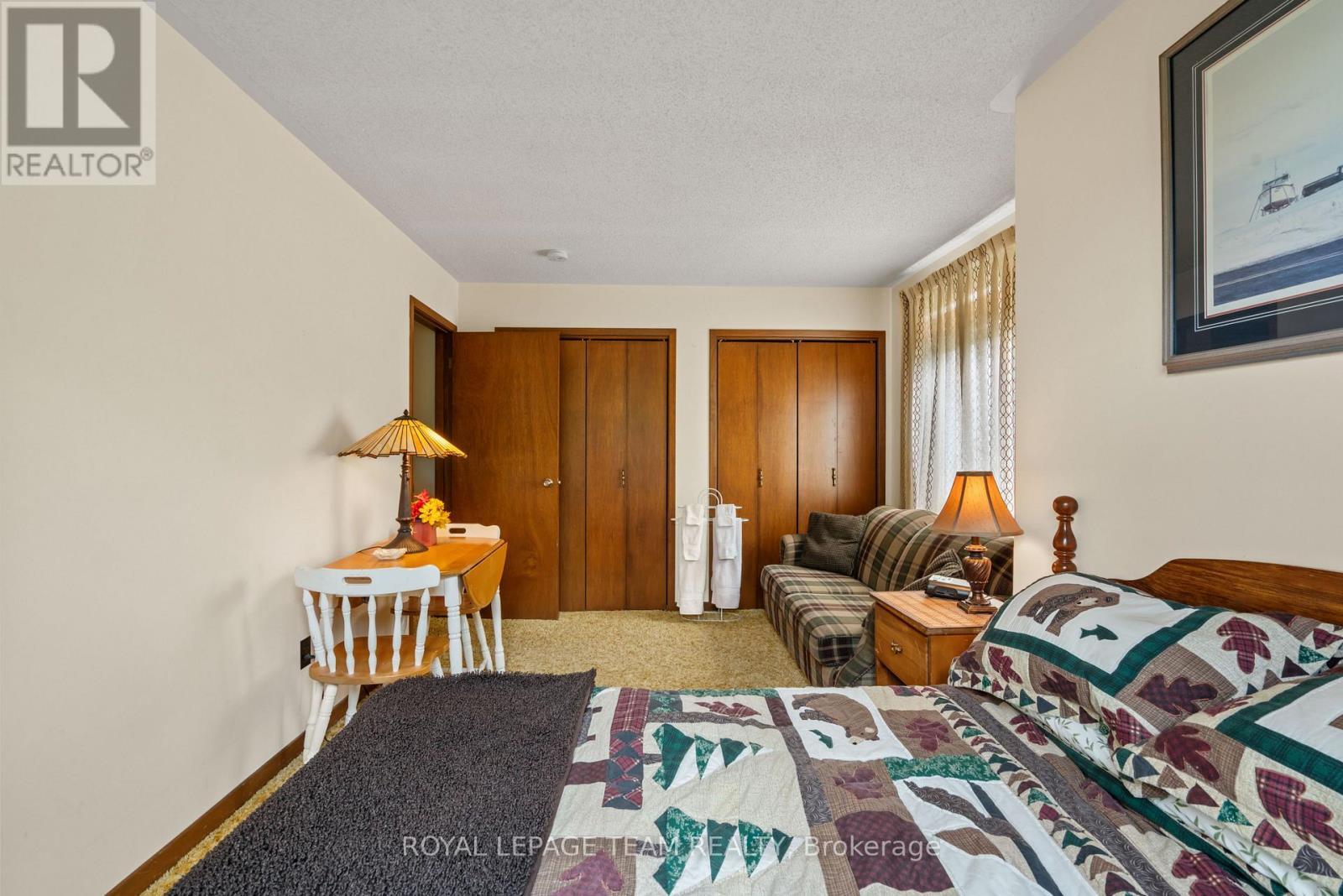 5687 Cherry Street, South Dundas, ON - Indoor Photo Showing Other Room