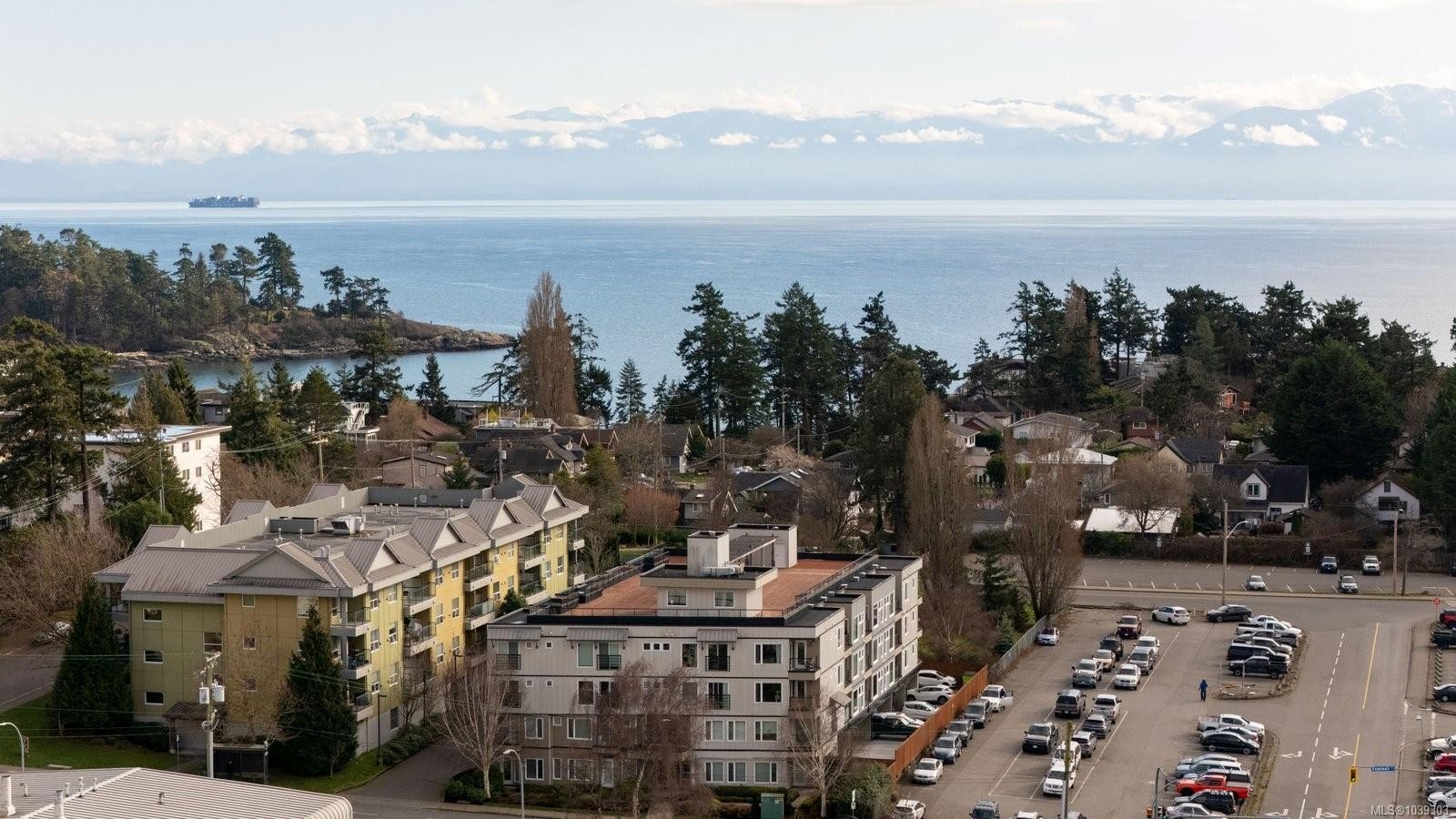 #204-1405 Esquimalt Rd, Esquimalt, BC - Outdoor With Body Of Water With View