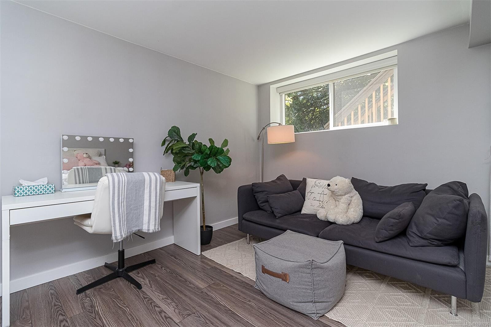 533 Crossandra Cres, Saanich, BC