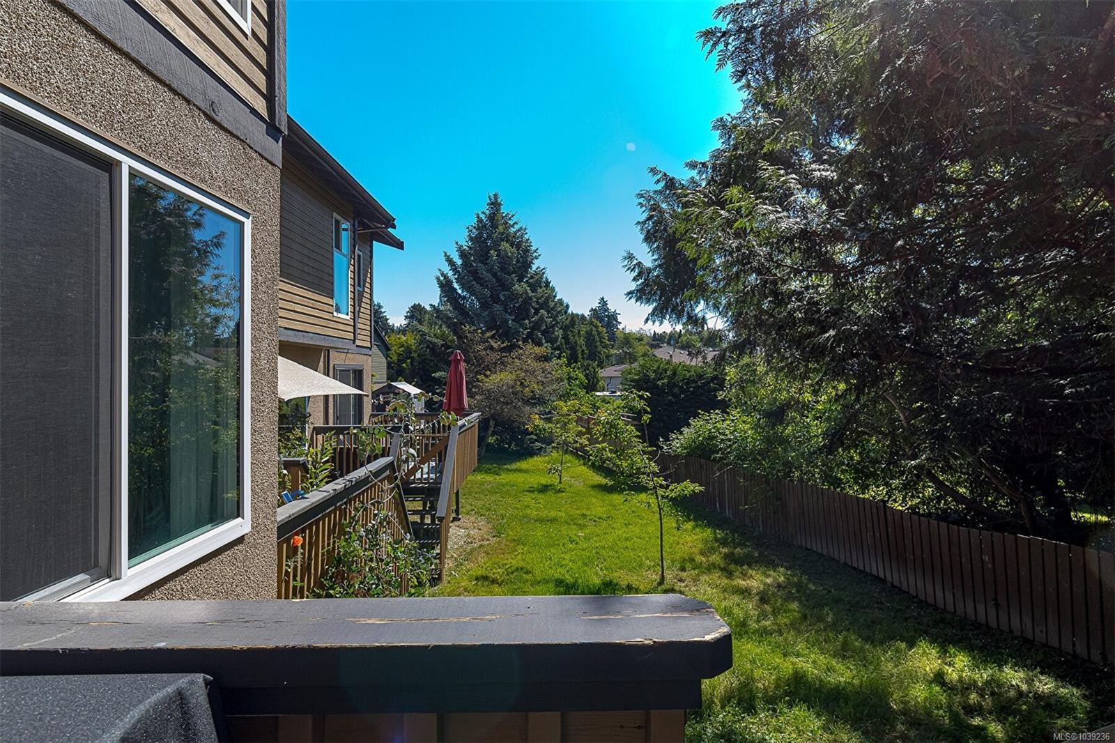 533 Crossandra Cres, Saanich, BC