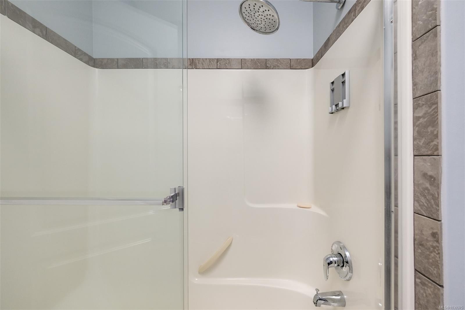 6799 Jedora Dr, Central Saanich, BC