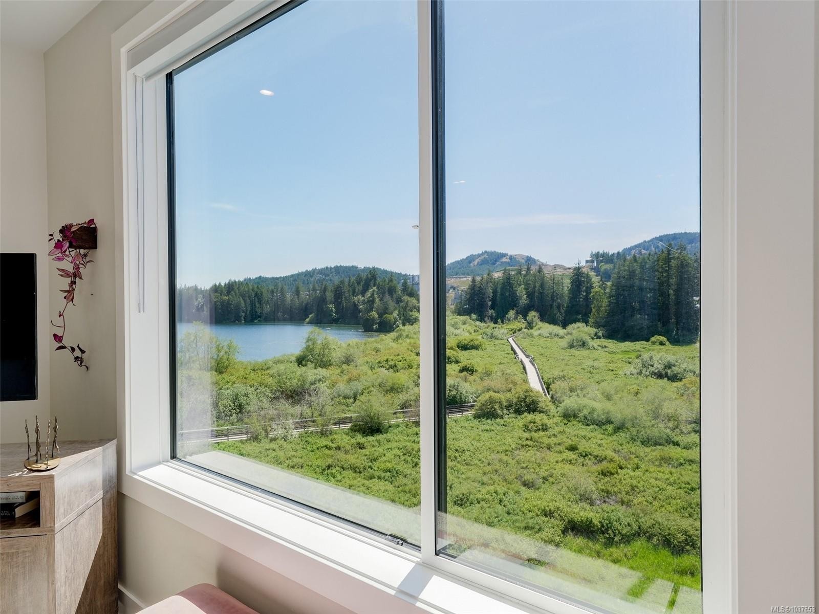 #511-1361 Goldstream Ave, Langford, BC - Indoor With Body Of Water