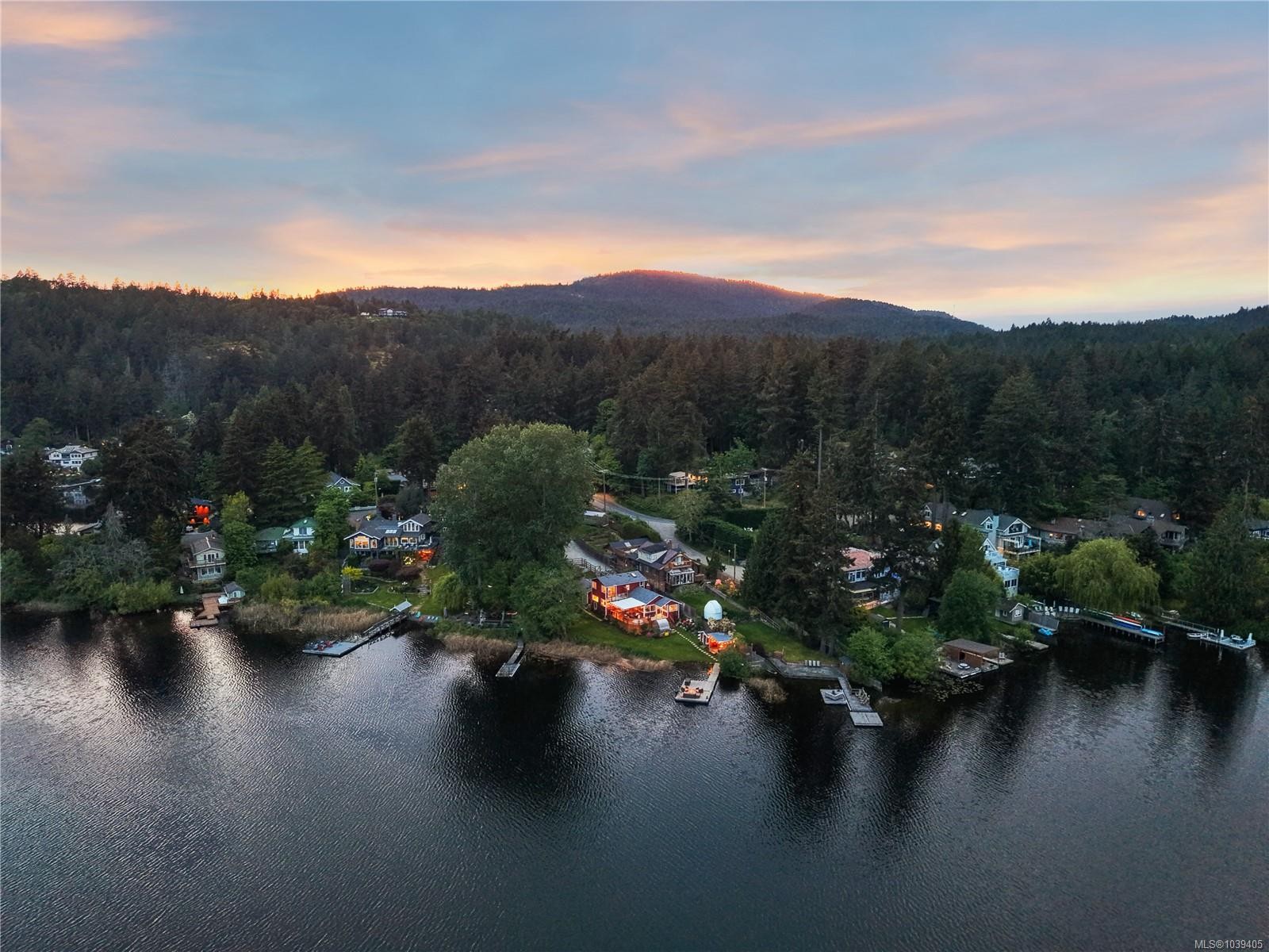 4921 Prospect Ave, Saanich, BC