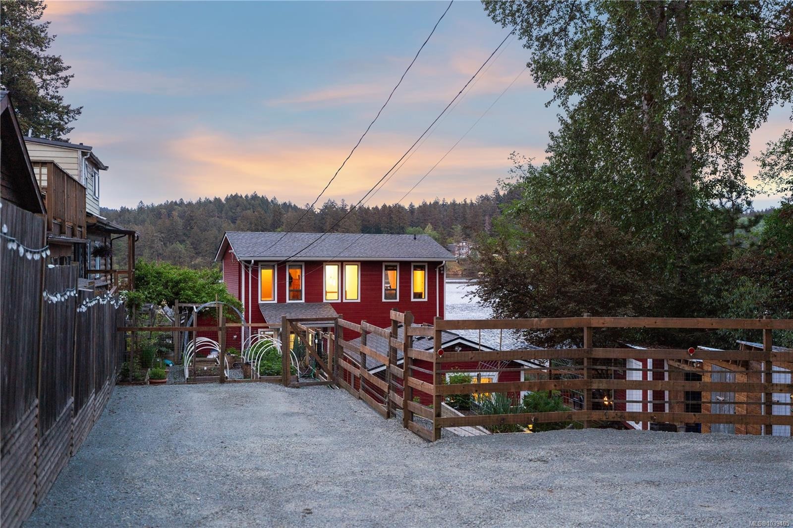 4921 Prospect Ave, Saanich, BC