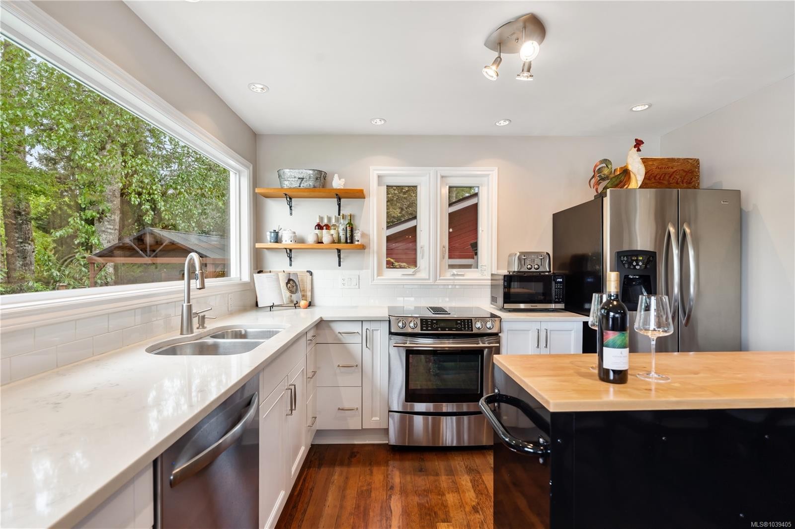 4921 Prospect Ave, Saanich, BC