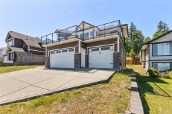 937 Timberline Dr Campbell River, BC V9H 0A8