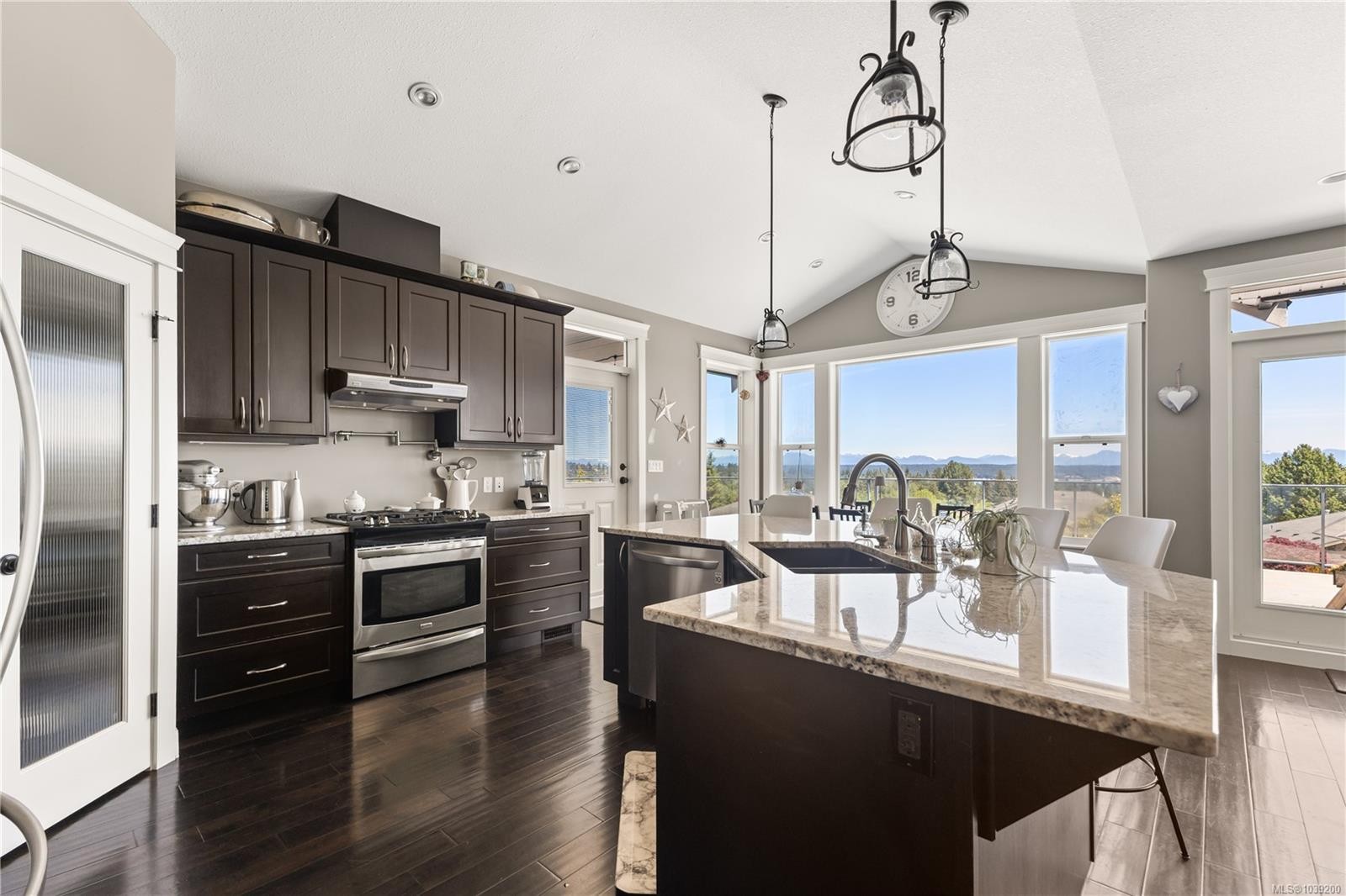 937 Timberline Dr, Campbell River, BC