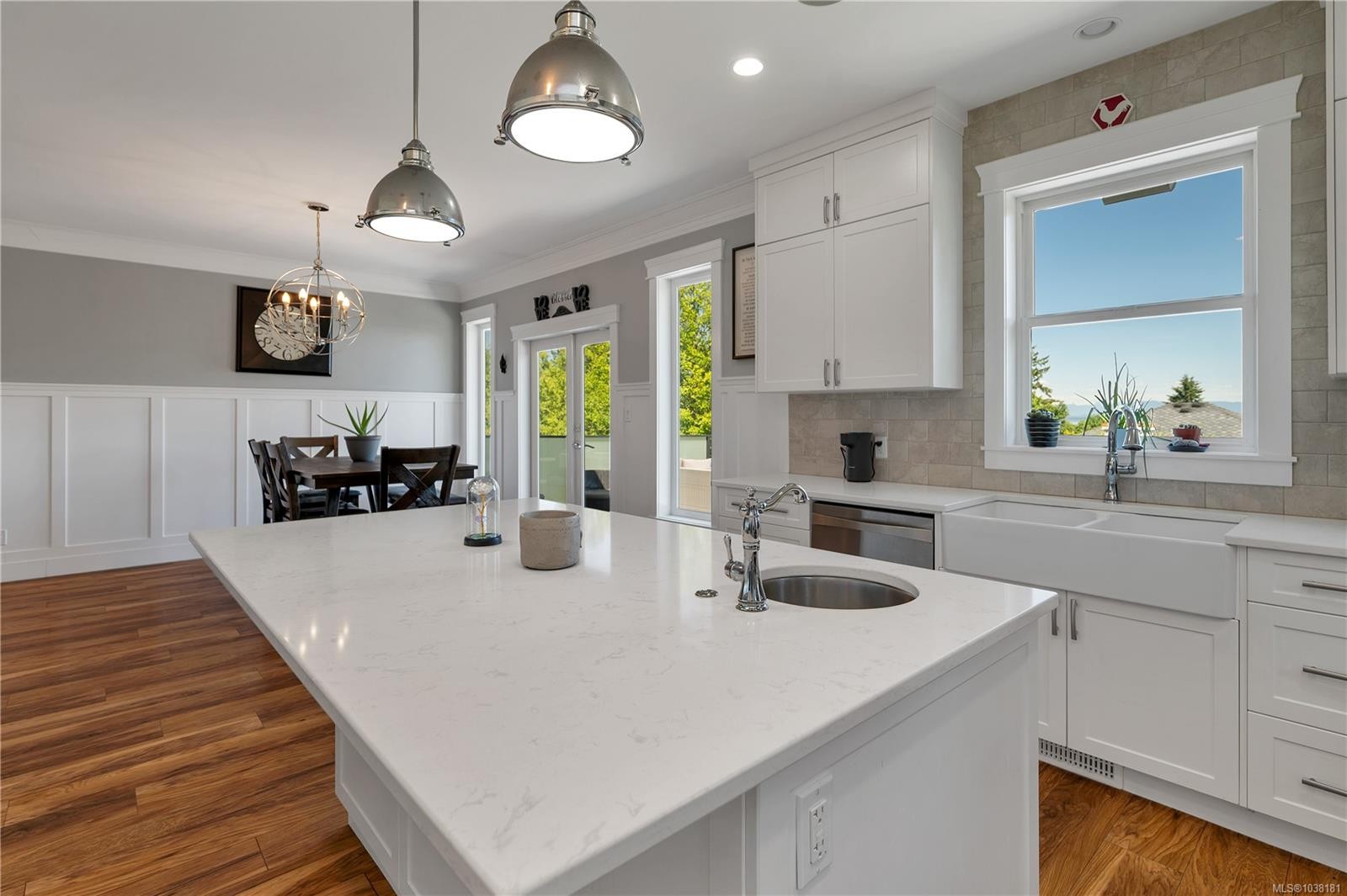 2613 Sunderland Rd, Campbell River, BC