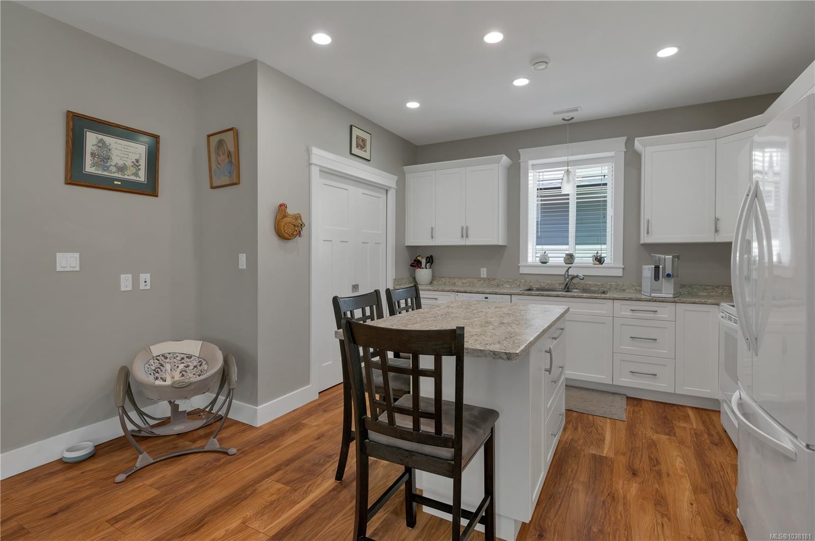 2613 Sunderland Rd, Campbell River, BC