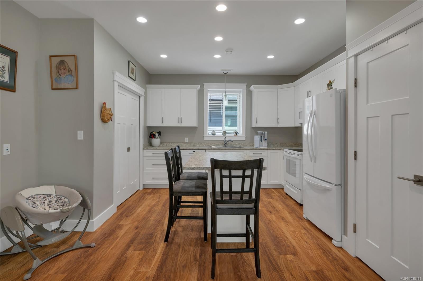 2613 Sunderland Rd, Campbell River, BC