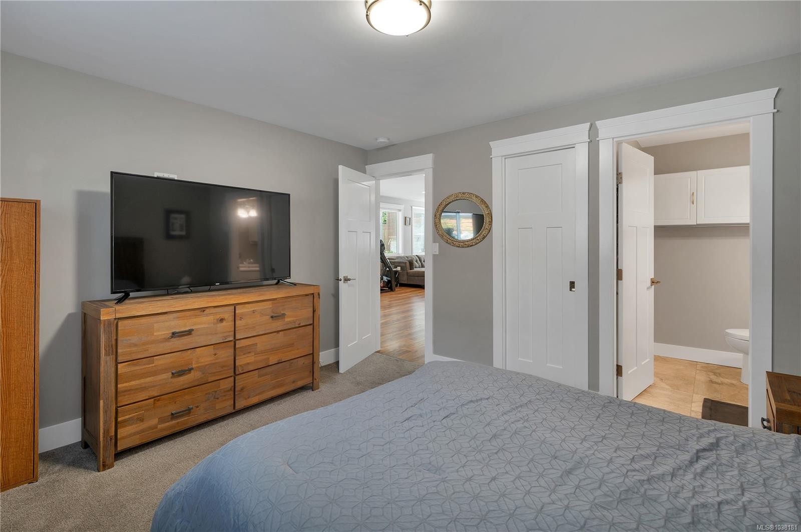 2613 Sunderland Rd, Campbell River, BC