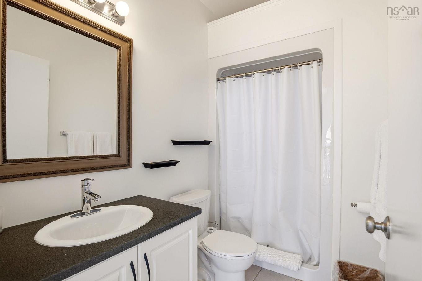 54 Redmond Island, Prospect, NS