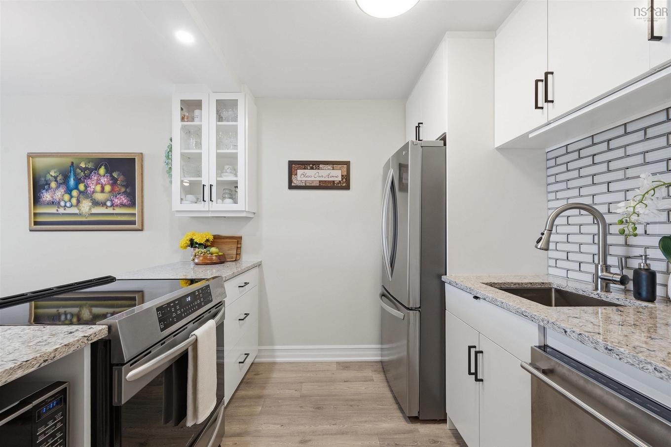 1201 5572 North Ridge Road, Halifax, NS