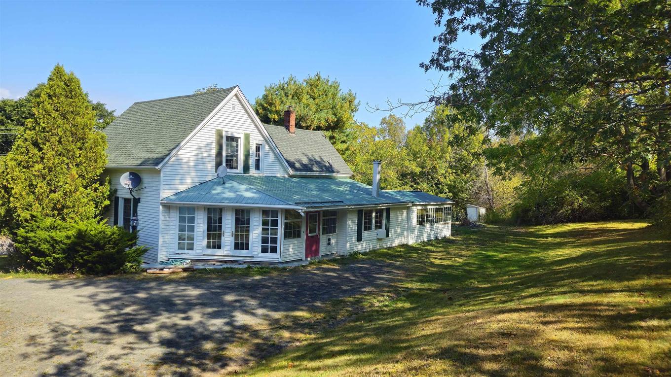 2526 Highway 1, Upper Clements, NS