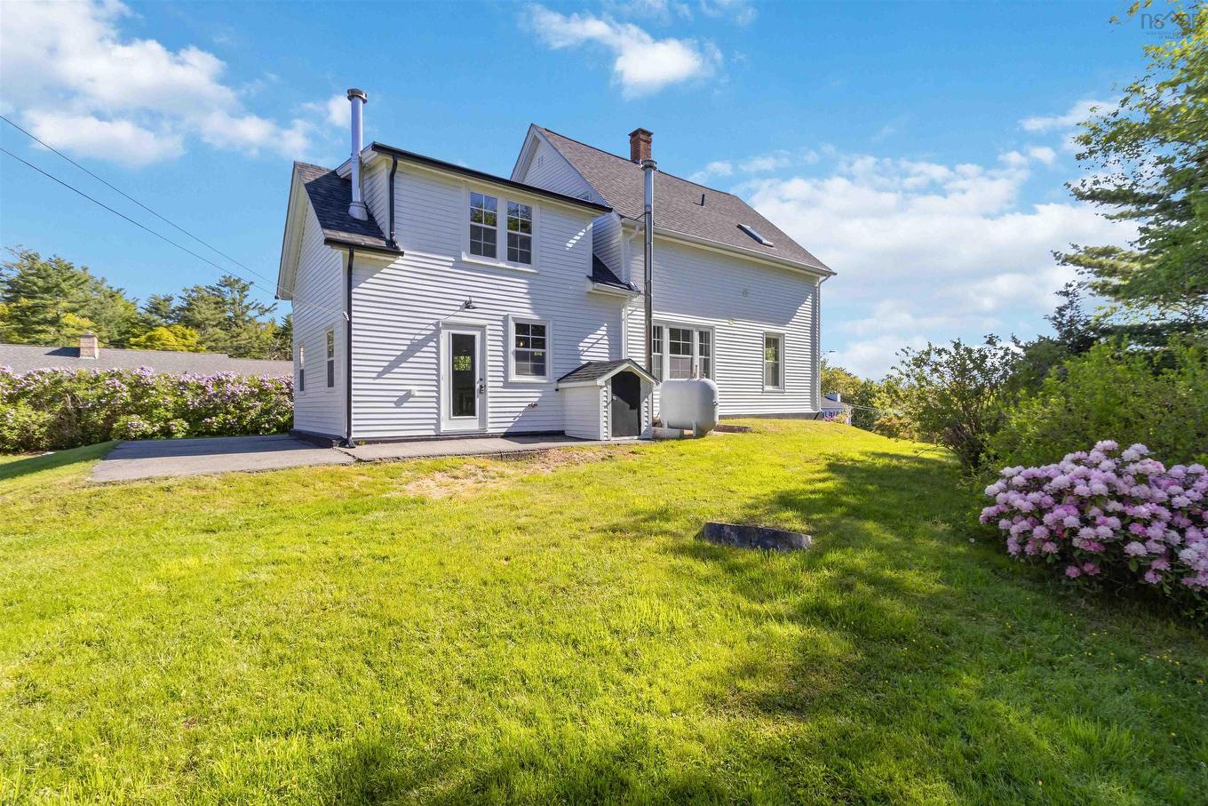 57 Old Falls Road, Liverpool, NS