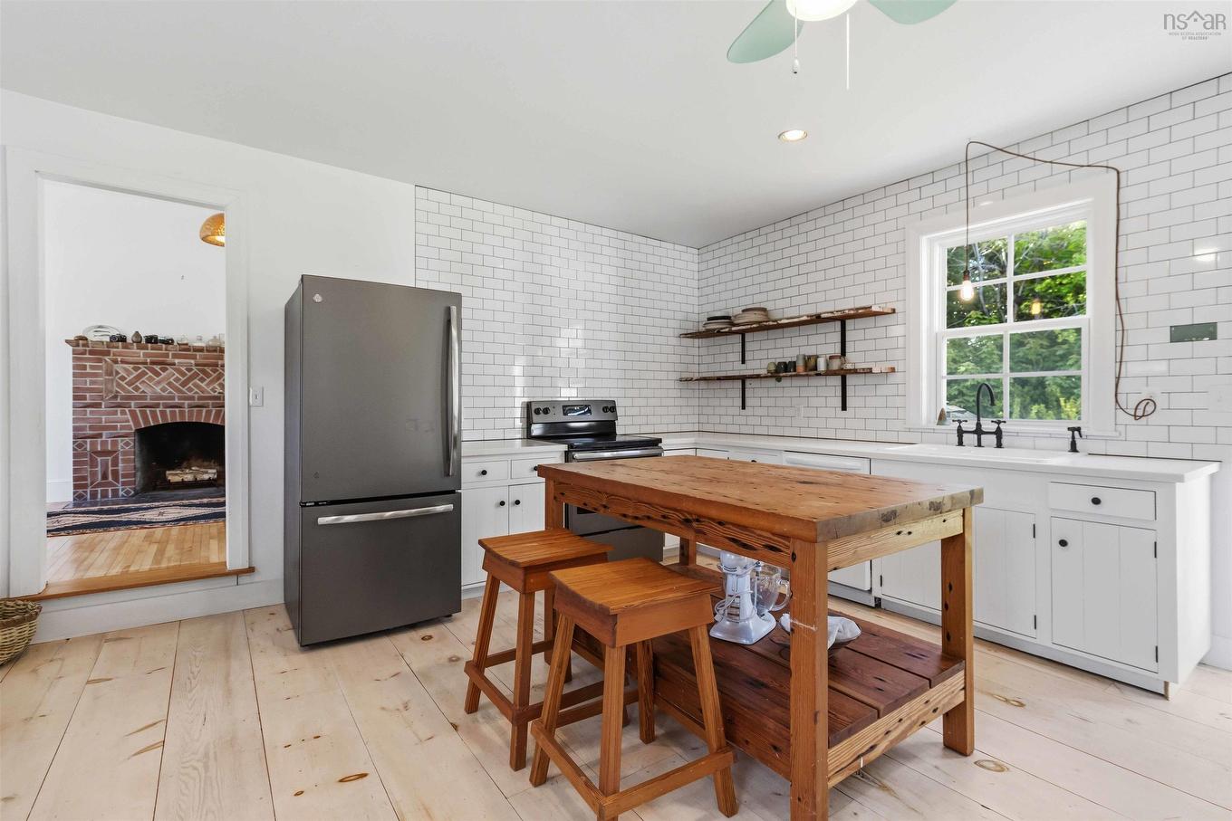 57 Old Falls Road, Liverpool, NS