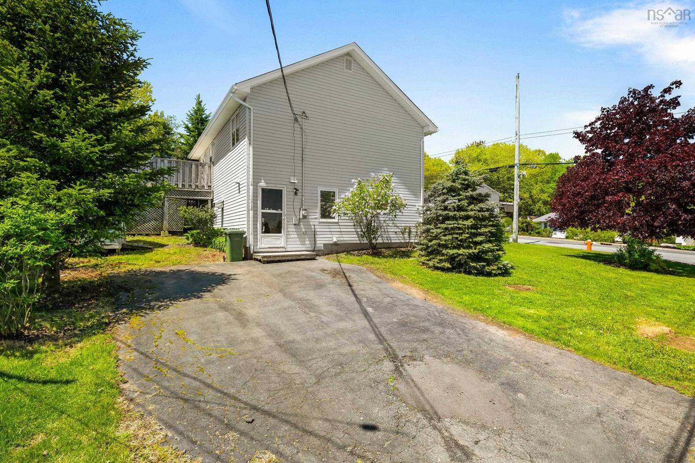 112 James Street, Timberlea, NS