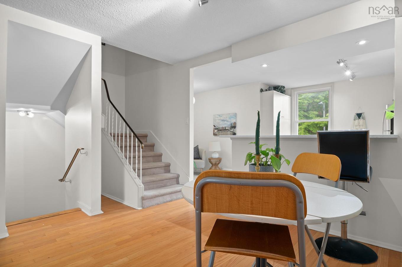 40 5561 Sentinal Square, Halifax, NS